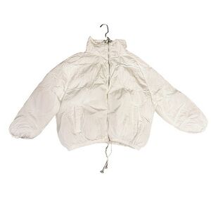 Pretty Little Thing Petite White Extreme Oversized Puffer